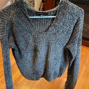 Bundle and Save❤️ Extra soft crop top sweater with hood! Womens size Sm.